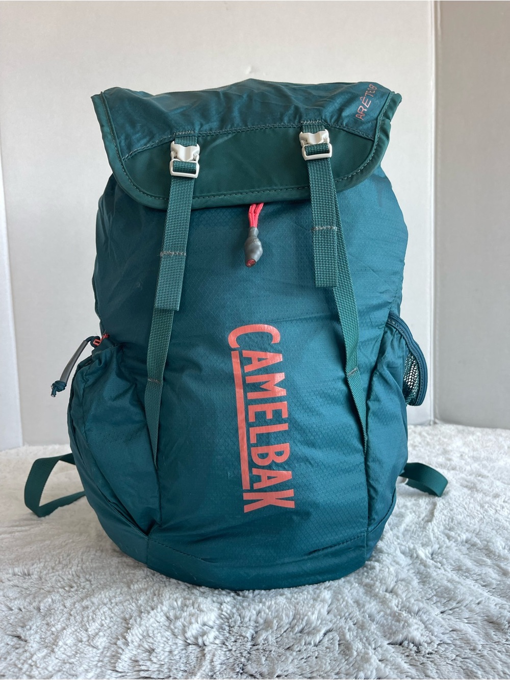 Camelbak Arete 18 backpack